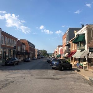 Meet your Posher, Eric